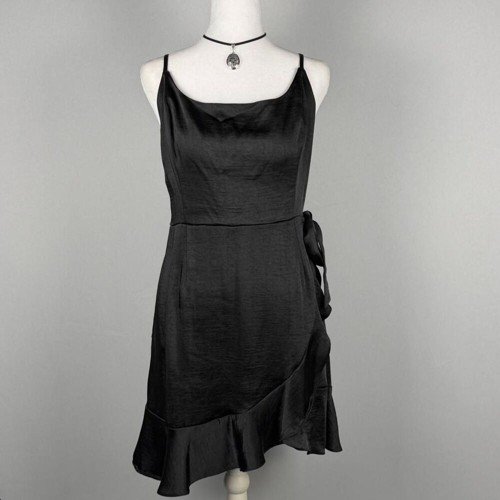 Wild-fable Women's Black and Grey Dress
